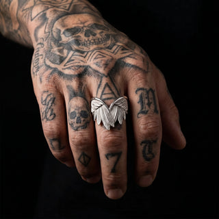 Complimentary Seraph Ring